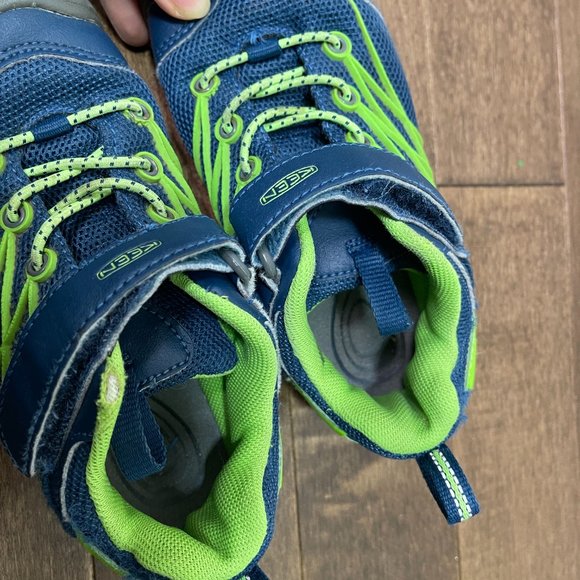 Keen Sandals Kids sz 12 - Picture 9 of 16